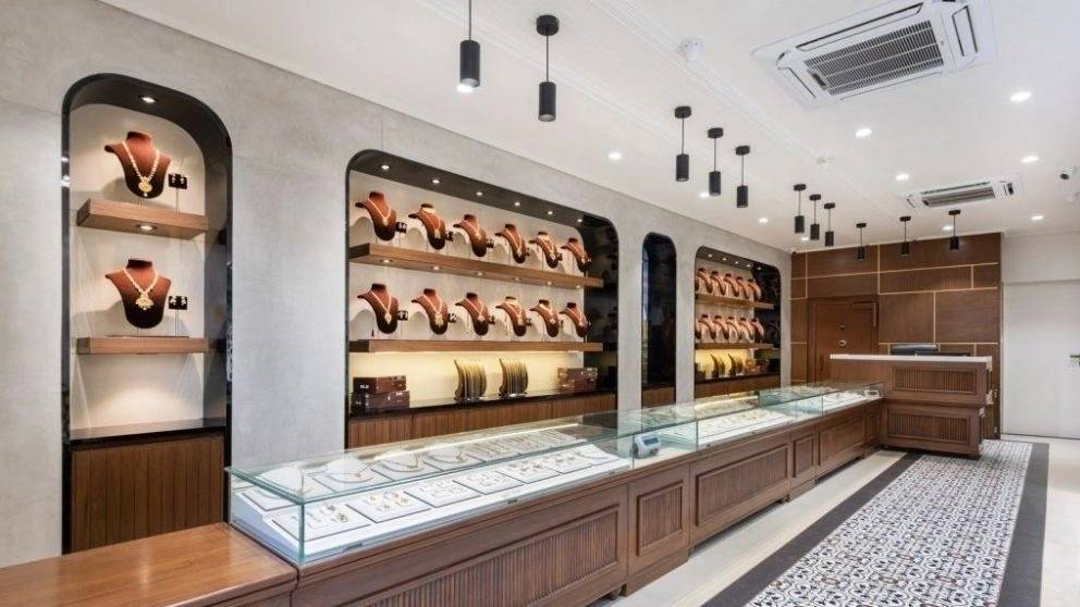 دیزاین ویترین طلا فروشی و اهمیت آن دیزاین ویترین طلا فروشی و اهمیت آن